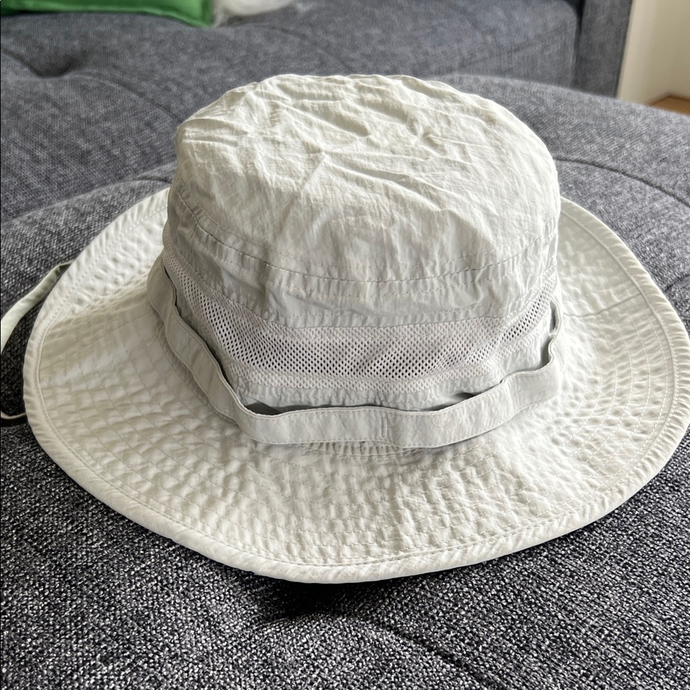 Eddie Bauer Light Gray Wide Brim Sun Hat